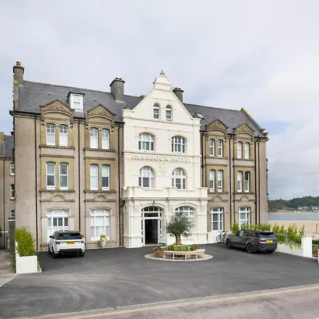 Harbour Hotell